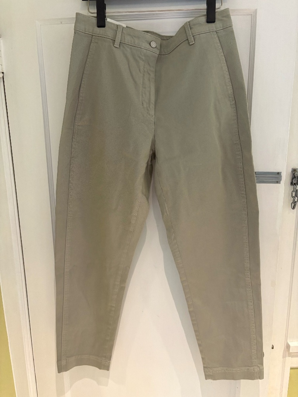 NWT Banana Republic Weekender Barrel Leg Pant size 12L